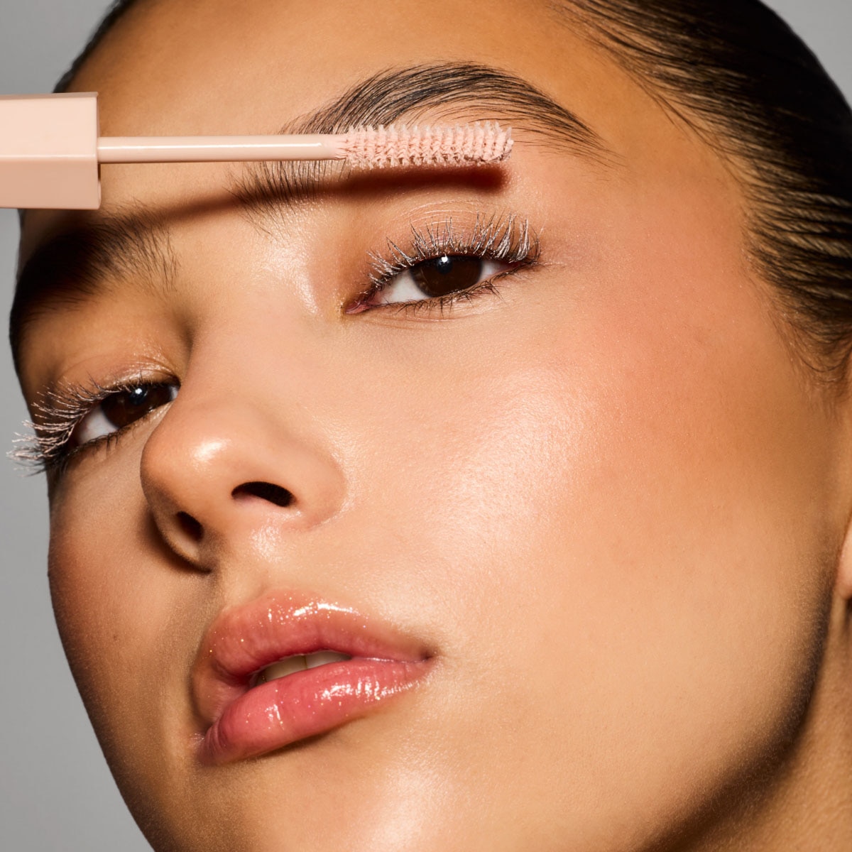 HELLA THICC MASCARA PRIMER (PRIMER DE MÁSCARA PARA PESTAÑAS)